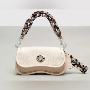Mini Wavy Dinky Bag In Coachtopia Leather in Cloud NWT